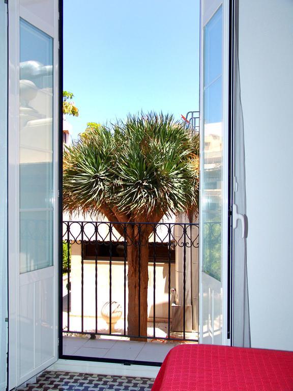 Apartamento Valdes อาลิกันเต ภายนอก รูปภาพ